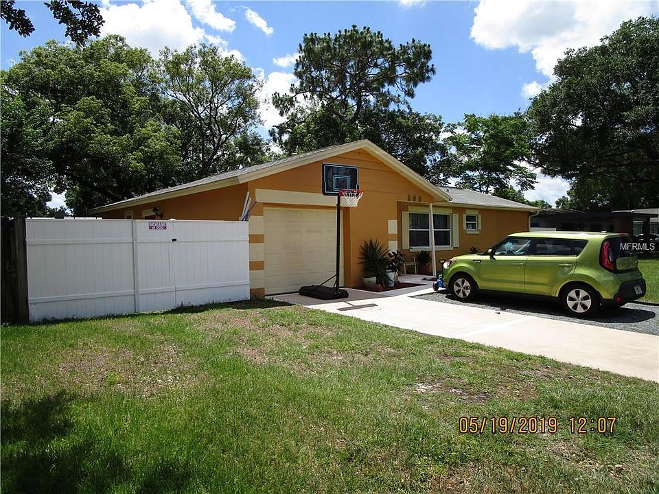 1st image of 205 Lochinvar Dr