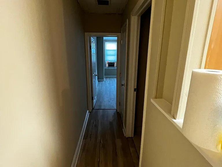 2136 S Broad St #2R — Photo 4