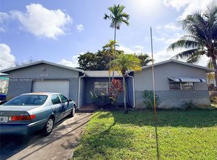 1619 N 29th Ct, Hollywood, FL 33020