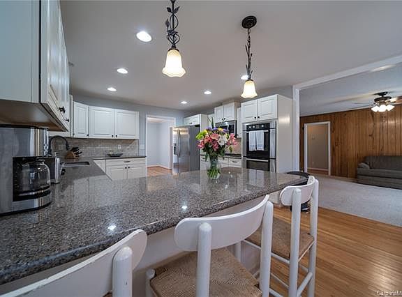 5th image of 2622 Shiland Dr