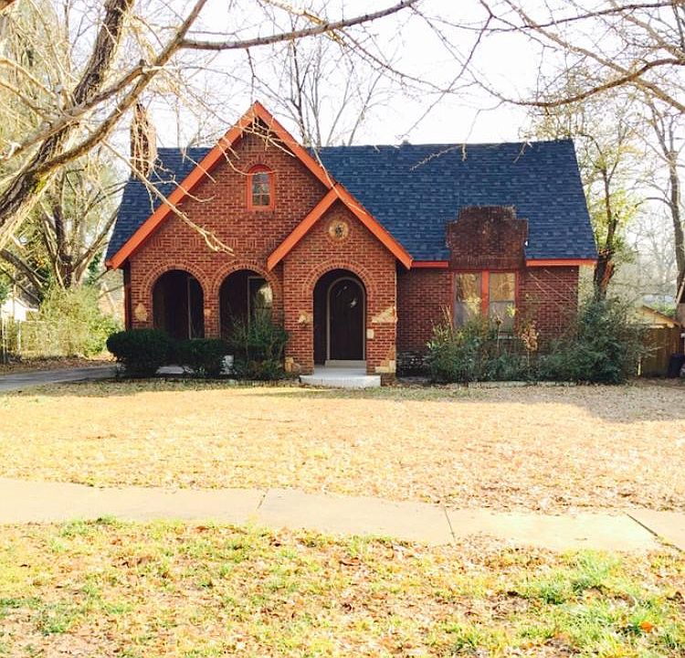 1st image of 518 Westmoreland Pl