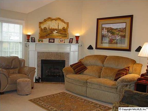 4th image of 406 Stoney Mountain Dr