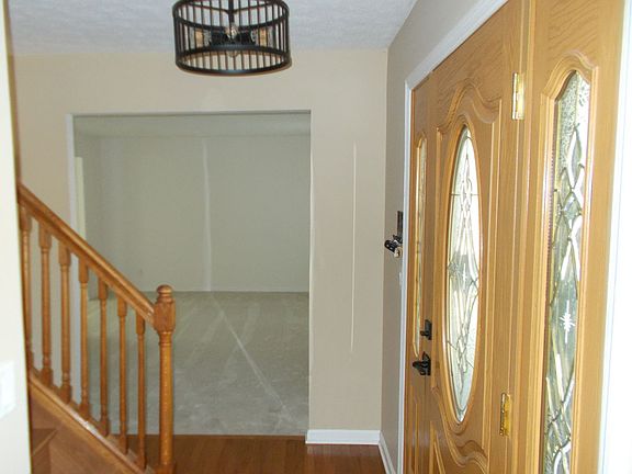 4th image of 961 Breckenridge Dr
