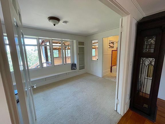 2nd image of 4380 Valle Vis