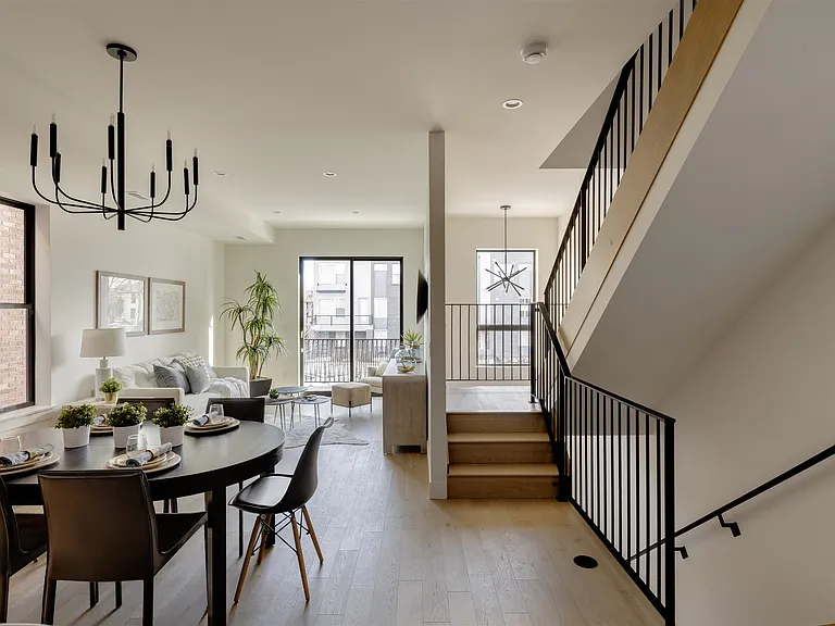 1749 N Williams St #1 — Photo 25
