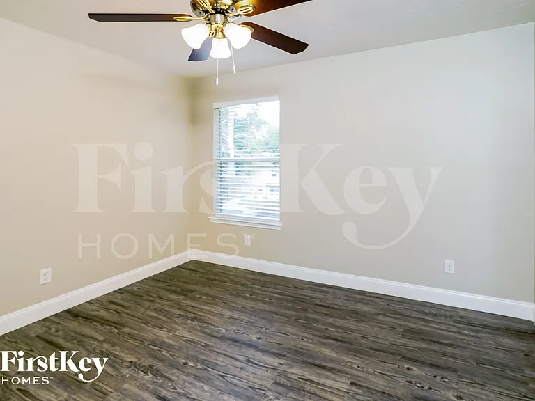 28618 Hidden Cove Dr — Photo 13