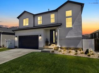 5374 N Lindbergh Ln, Eagle Mountain, UT 84005