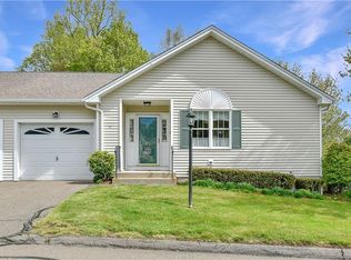 71 Cider Mill Ln, Trumbull, CT 06611