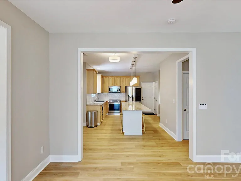 107 Stonemason Ct — Photo 8