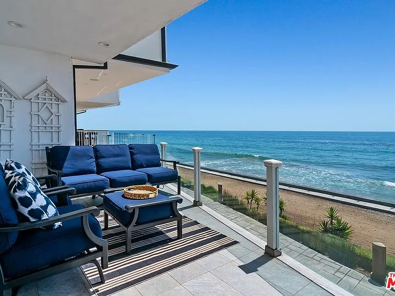 11874 Beach Club Way — Photo 32