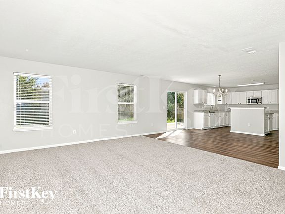 2nd image of 11138 Guy St