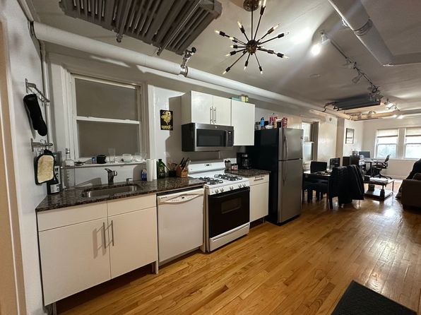 1920 N Kedzie Ave #G