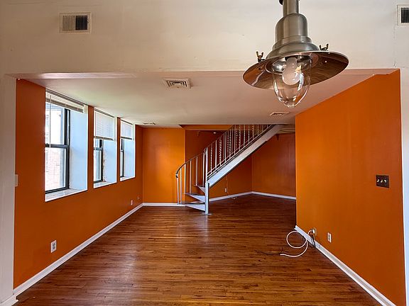 5th image of 1470 Campbell St APT S107
