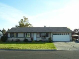 930 E Rainier St, Othello, WA 99344