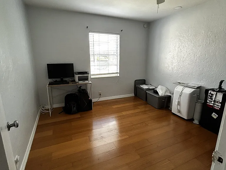 516 129th Ave E — Photo 14