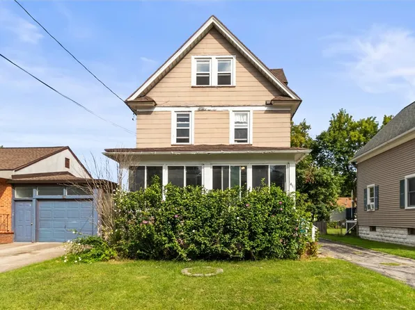(undisclosed Address), East Rochester, NY 14445