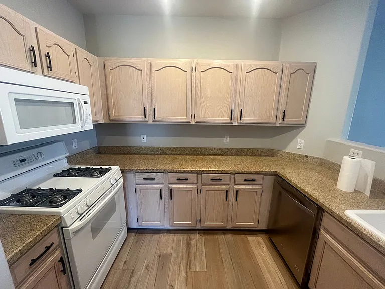 8728 Red Rio Dr #201 — Photo 10