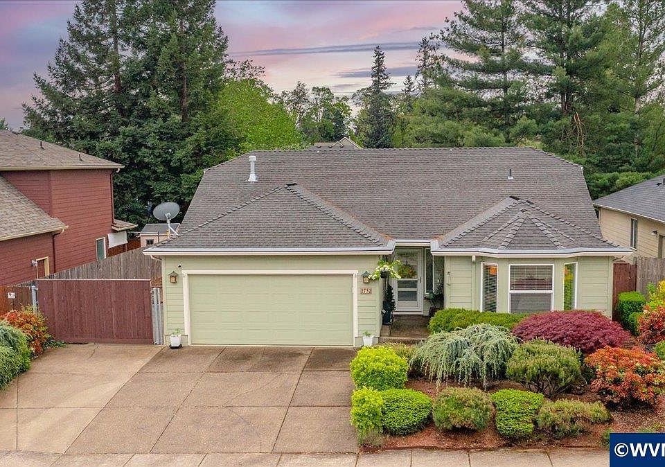 1st image of 2732 Bastille Ct SE