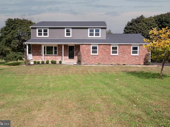 728 E Creamery Rd, Perkasie, PA 18944