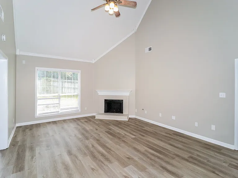 1161 Red Fern Cir E — Photo 5