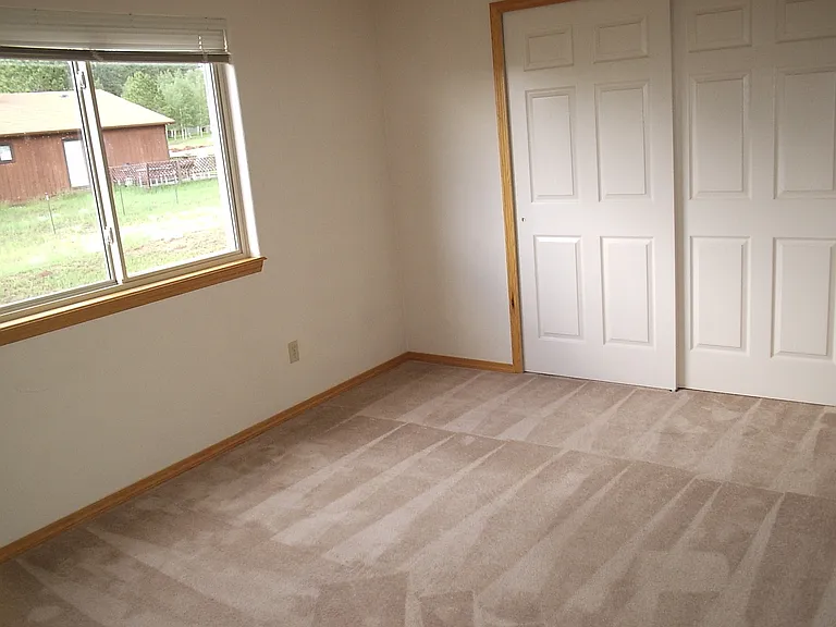 1604 Columbine Village Dr — Photo 11