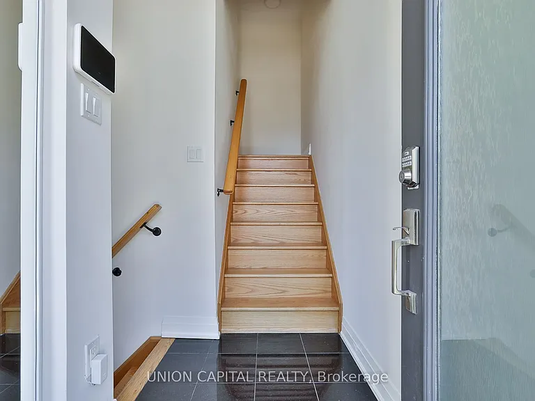 46 William Saville St — Photo 2