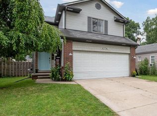 23741 Reynolds Ave, Hazel Park, MI