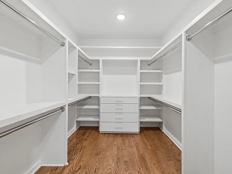5004 Danby Dr — Photo 42