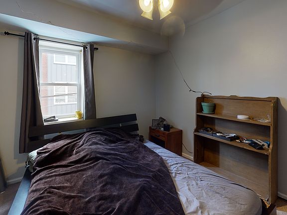 5th image of 1843 Cedar St Floor 1