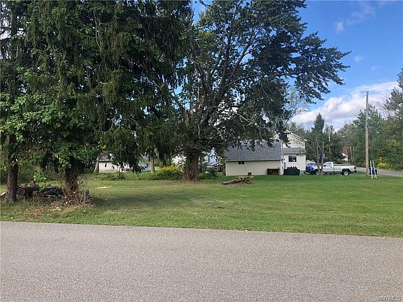5th image of 9388 Elmwood St