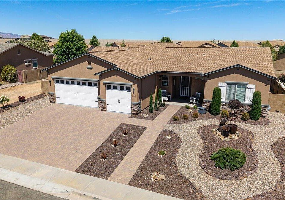 1st image of 8174 N SUNSET Ridge