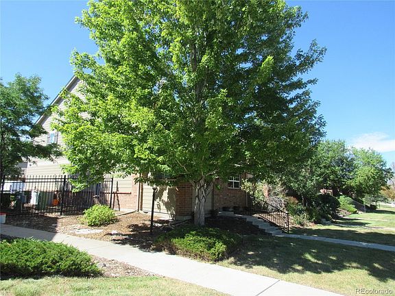 2nd image of 577 Alton Way #A