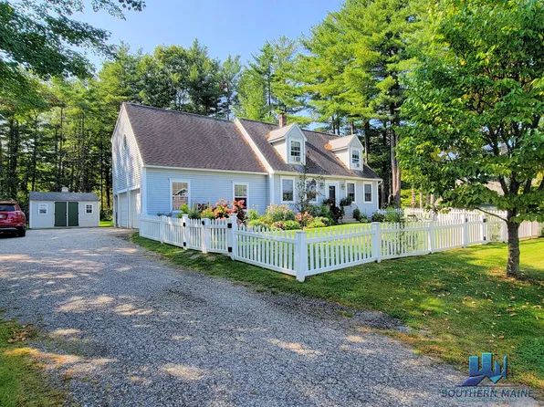 50 Hawthorne Ln, Westbrook, ME 04092