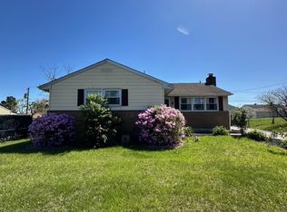 2512 Faulkland Rd, Wilmington, DE 19808