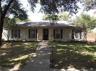 945 Mossvine Dr, Plano, TX 75023
