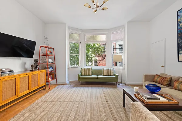 Sold by Compass | media 12