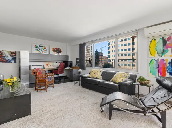 435 East 65th Street image 2 of 12