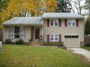 147 Valley Run Dr, Cherry Hill, NJ 08002