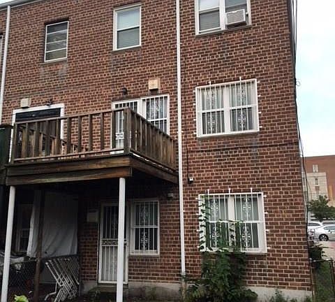 4th image of 2311 Bronxwood Ave