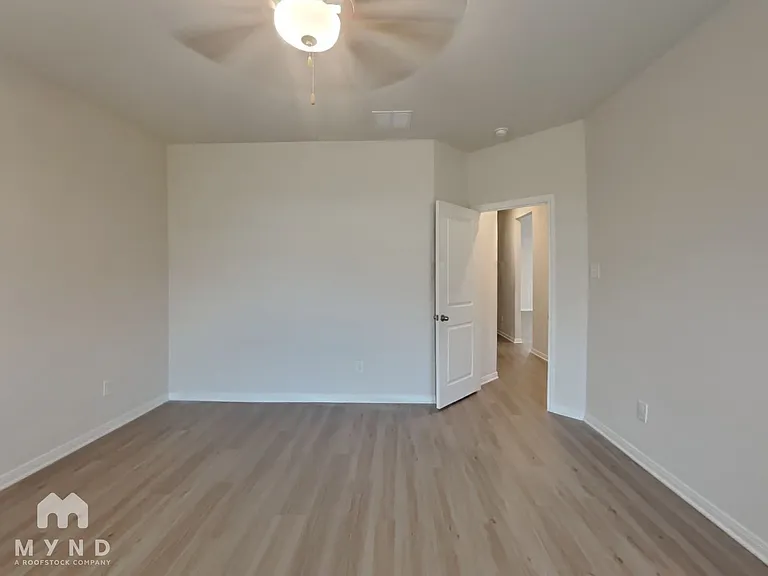 15635 Plum Brook Dr — Photo 7