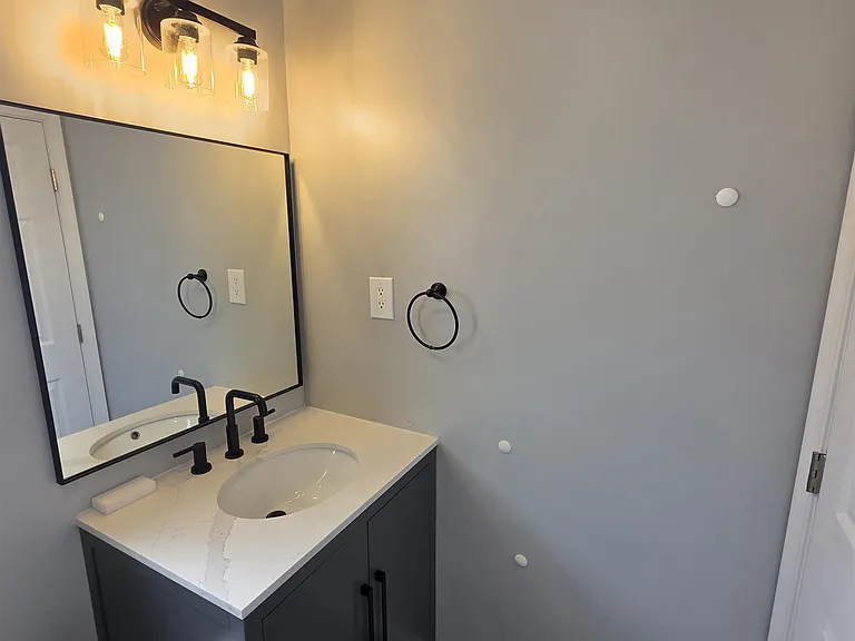 203 Halladay St #1 — Photo 15