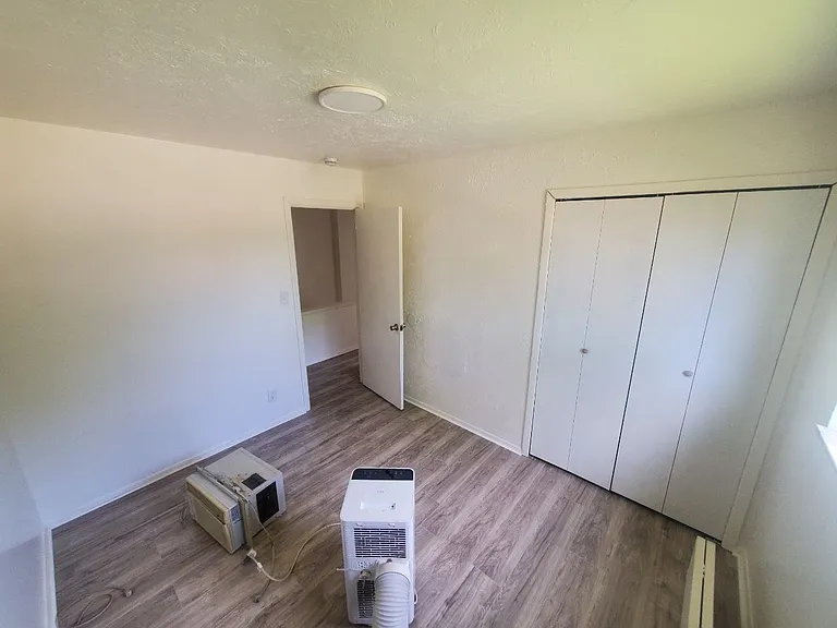 23756 Banbury Cir #15 — Photo 12