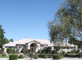 14977 Riverside Ct, Apple Valley, CA 92307