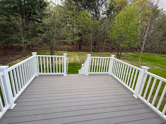 2nd image of 114 Isabella Dr #114