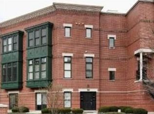 156 N Rose St #28, Palatine, IL 60067