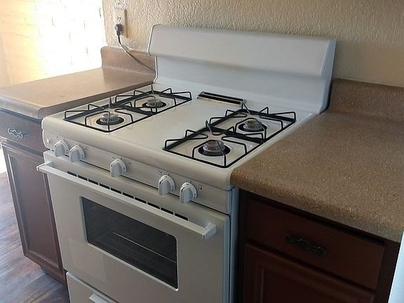 5th image of 825 S Telshor Blvd APT 26