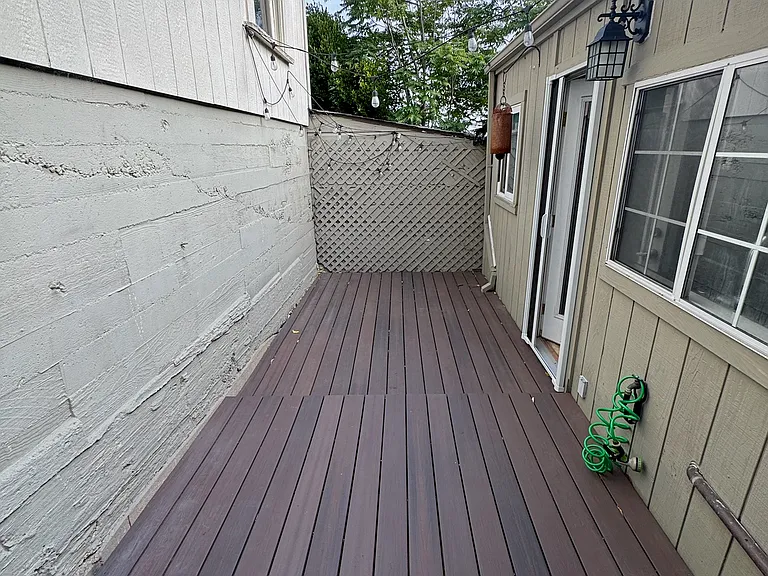 Private deck