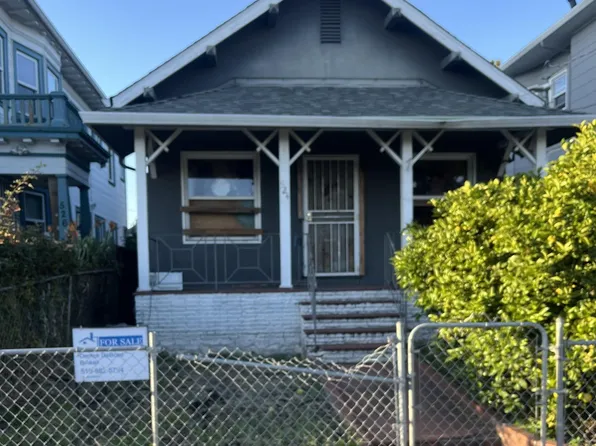 524 43rd St, Oakland, CA 94609