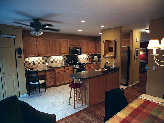 Updated Kitchen with Granite tops