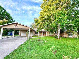 215 S Brooks St, Mexia, TX 76667